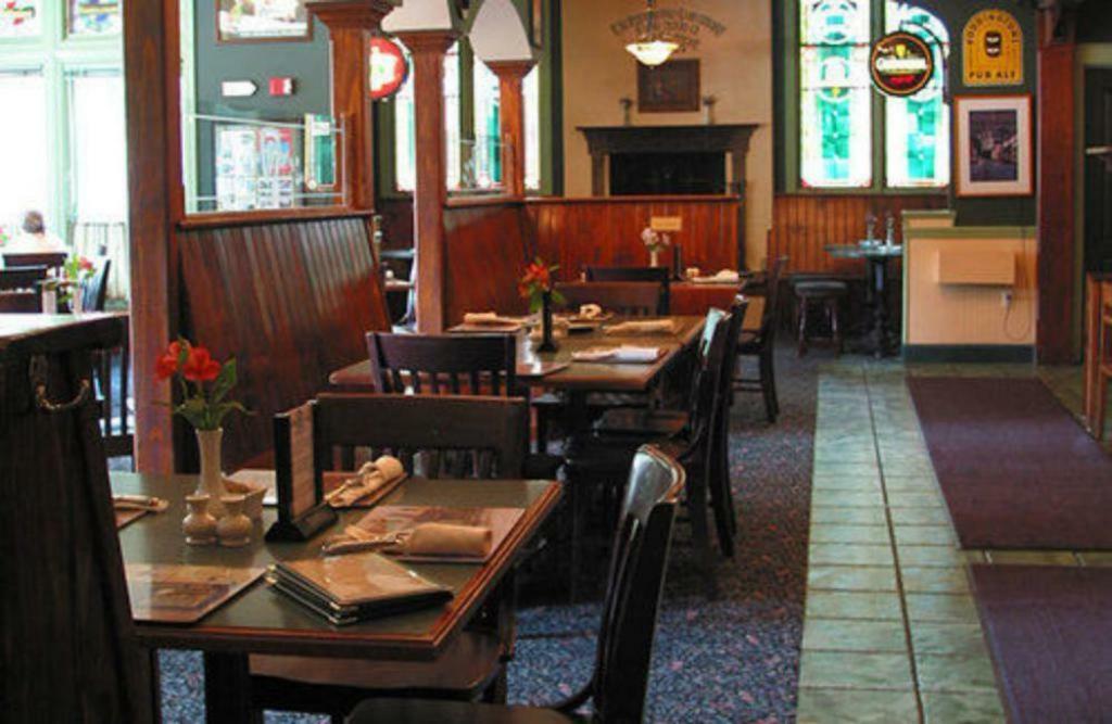 County Clare Inn Milwaukee Kültér fotó